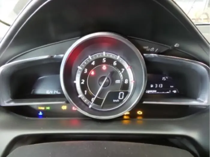 Odometer KM Mazda CX-3
