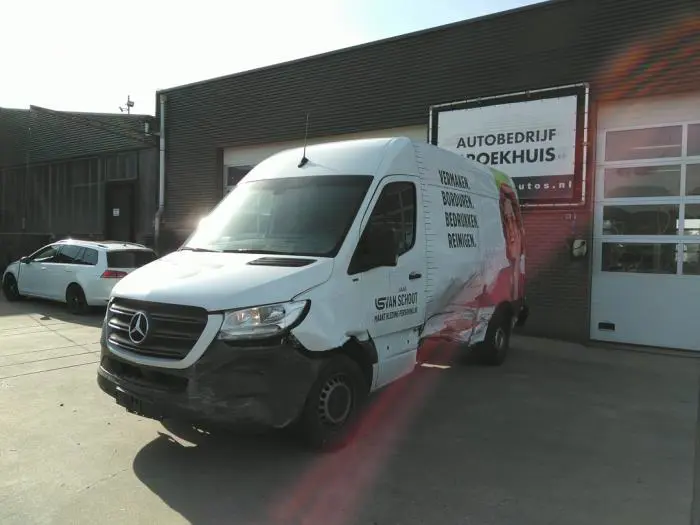 Mercedes Sprinter 18-