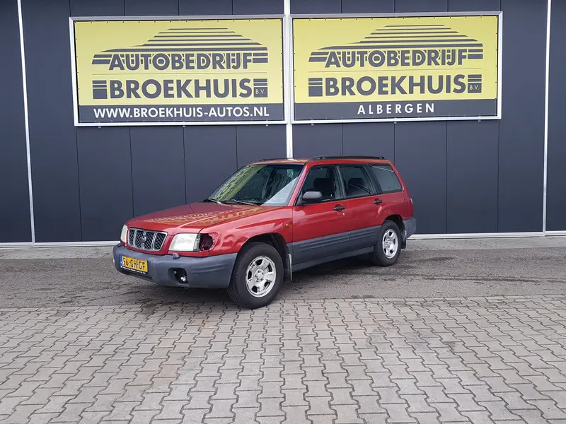 Schadeauto Subaru Forester 2.0 AWD