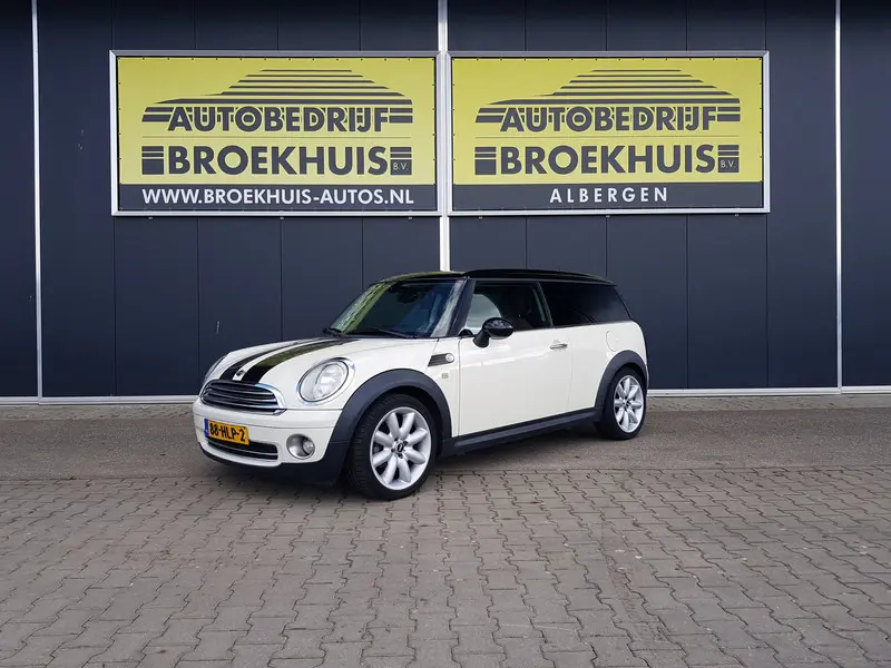 Schadeauto MINI Clubman 1.6 Cooper Chili