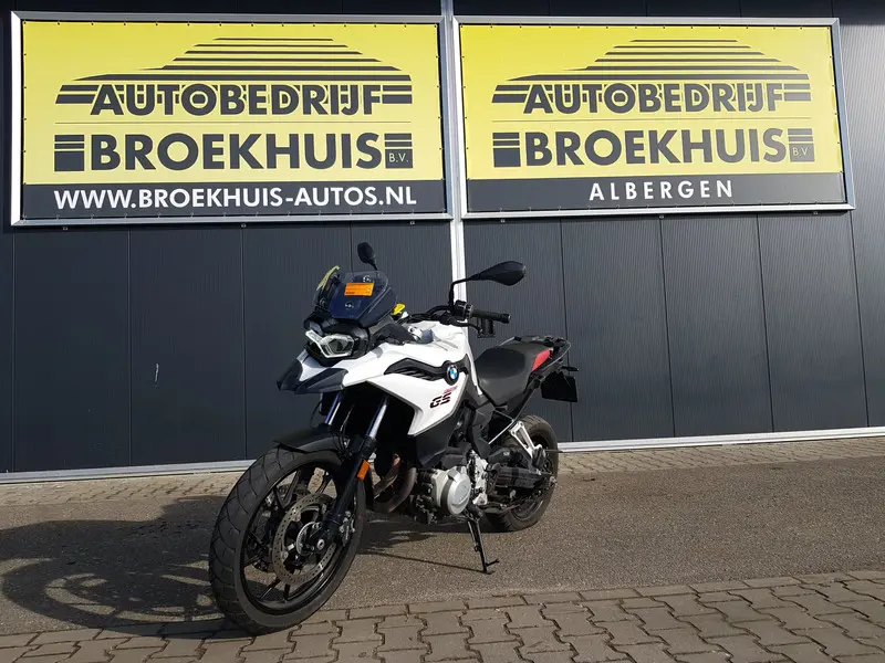 Schadeauto BMW  F 750 GS