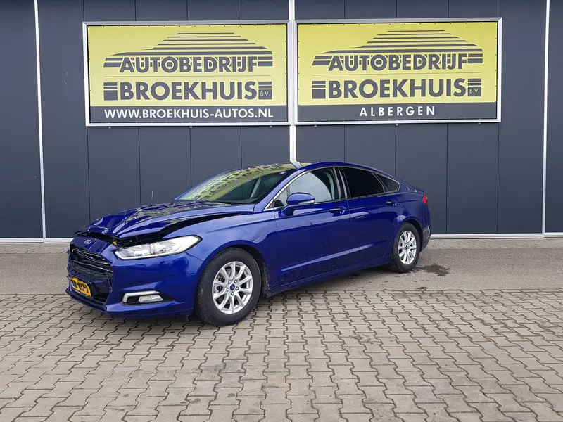 Schadeauto Ford Mondeo 1.5 TDCi Titanium