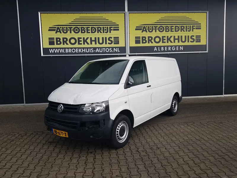 Schadeauto Volkswagen Transporter 2.0 TDI L1H1 BM T800 Baseline