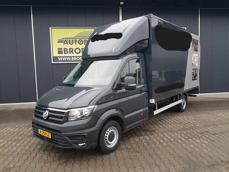 Schadeauto Volkswagen Crafter 35 2.0 TDI L4 130 KW